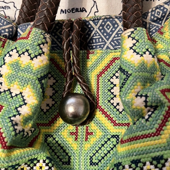 Plenty by Tracy Reese tote purse - Picture 2 of 10